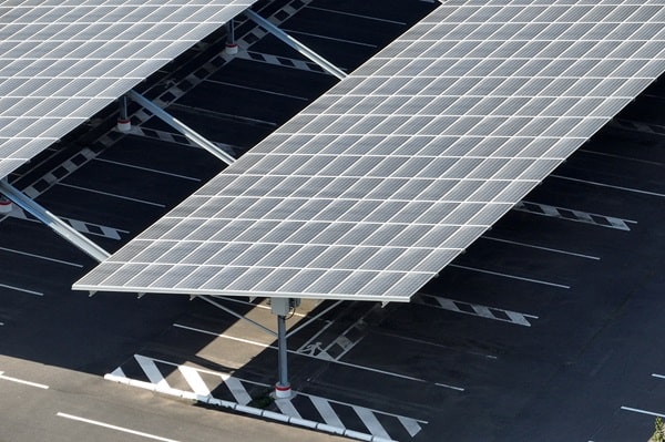 O que pode garantir o sucesso de grandes projetos de carport solar